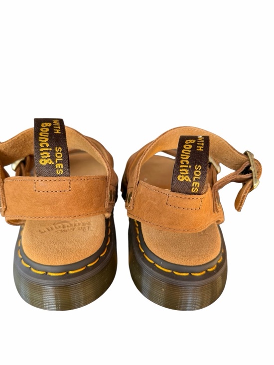Dr. Martens NEW Unisex Gryphon Tumbled Nubuck Sandal Size 9 or 10 #B1496A main image 12
